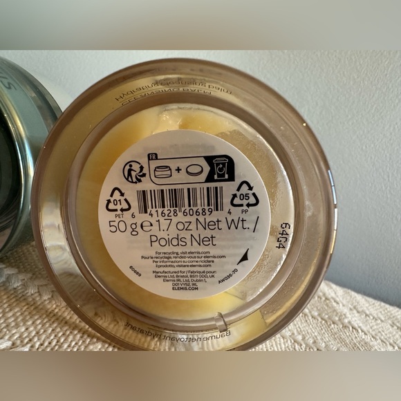 ELEMIS Pro-Collagen Cleansing Balm and Replenishing Night Cream Set - Picture 3 of 6